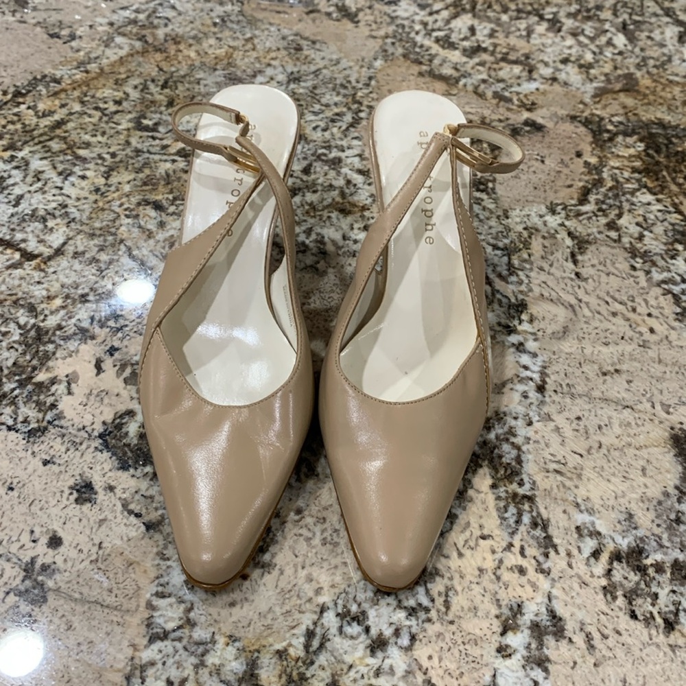 Heel woman’s shoes